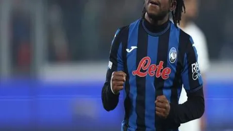 中国女队尤伯杯一路过关斩将，顺利挺进八强